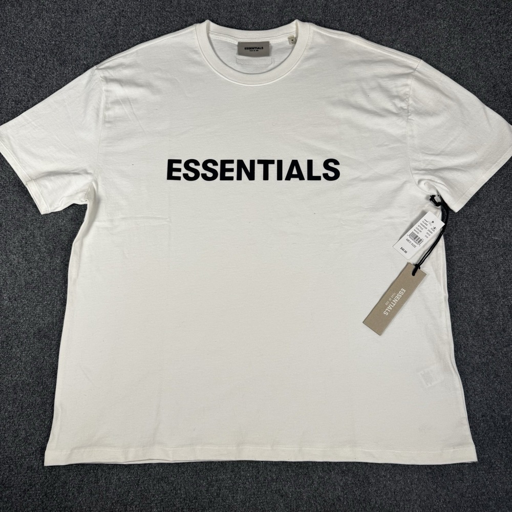 NWT Fear of God Essentials White Tee Shirt Boxy Logo Size M Medium New Tags FOG